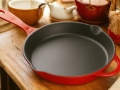 Emaljerad gjutjärn pann ⌀26 cm