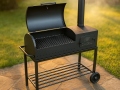 BBQ-grill med Cauldron Praktik Ultra