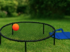 Игра Spikeball