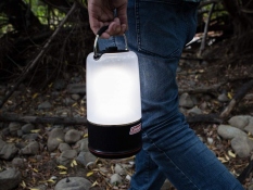 Kempinga lampa 360° Sound & Light