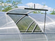Вентиляция теплиц