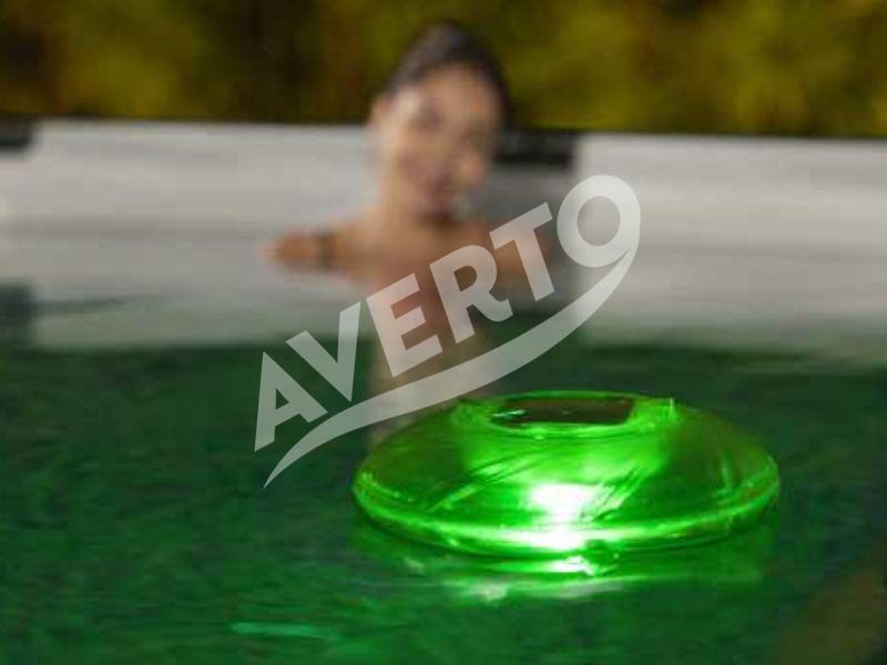 Flytande LED-poolbelysning