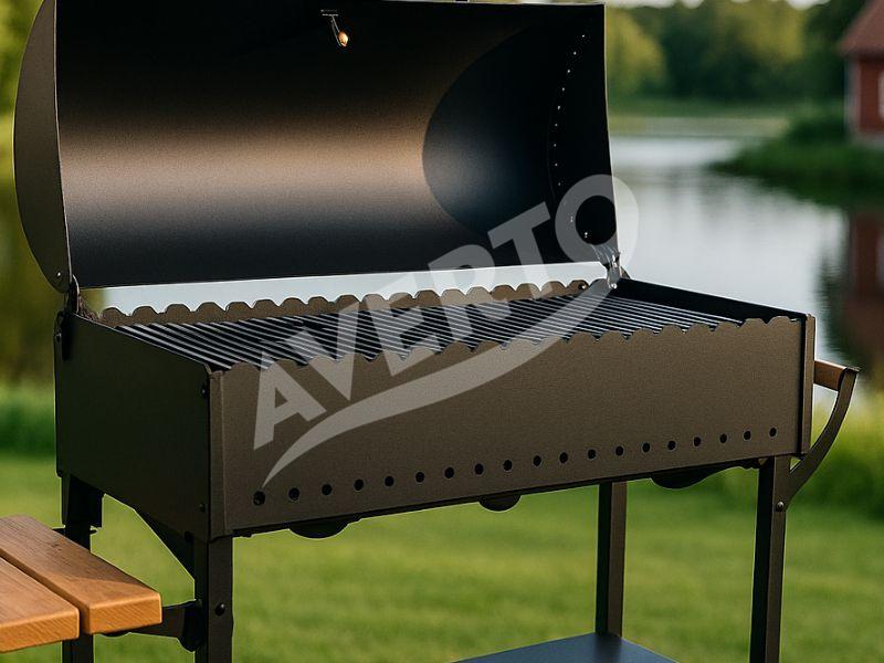 Grill med lock och hyllor Comfort Plus